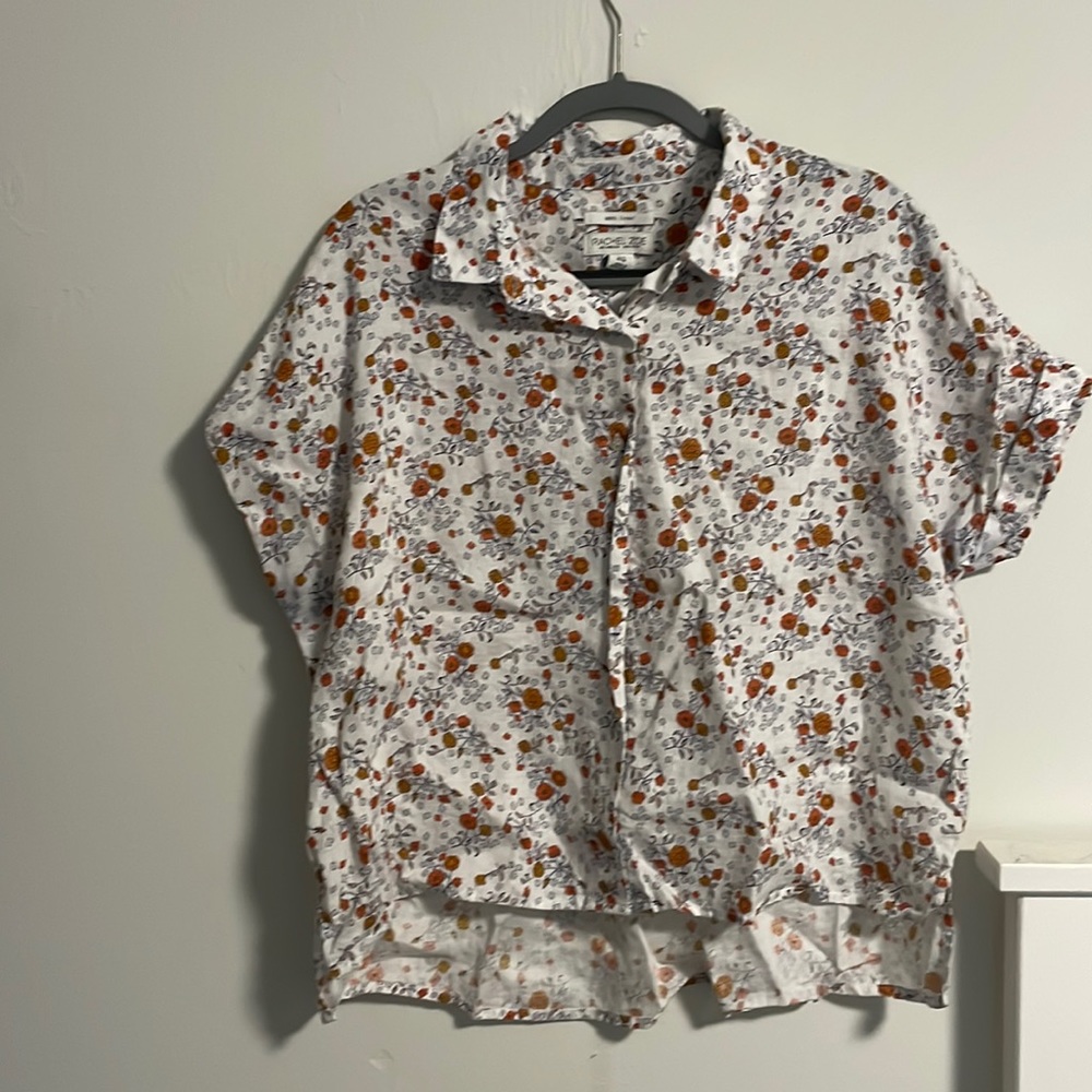 Floral Linen M Button Up short sleeve top